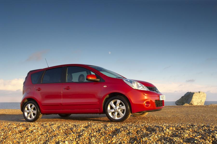  Nissan Note 2009 года  (фото 8 из 78)